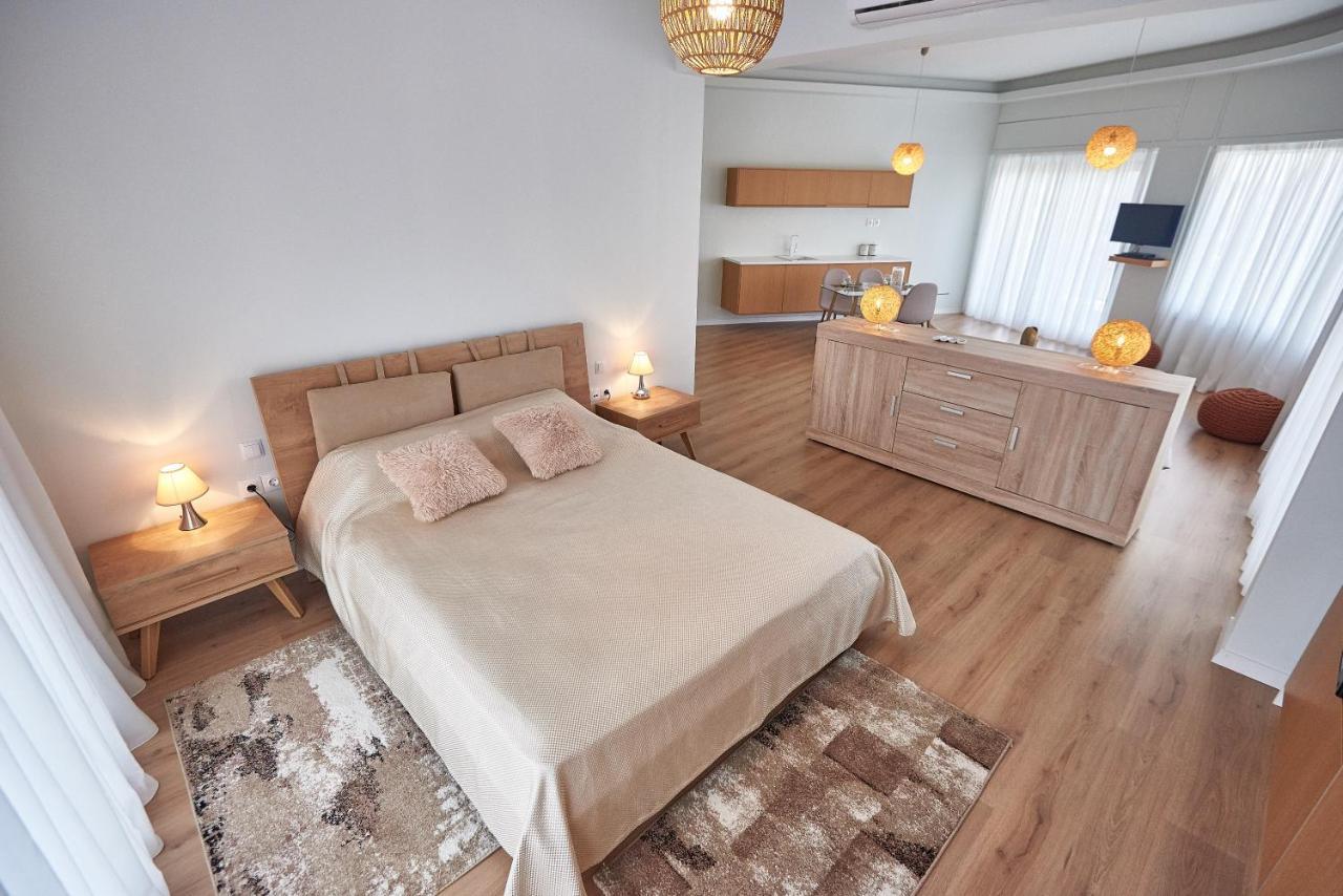 The El Greco Spirit Meets The Athenian Luxury Apt1 エクステリア 写真